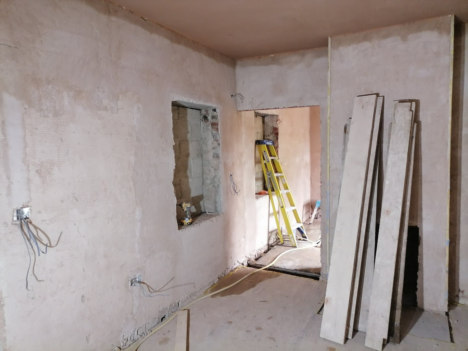 Montana Property Maintenance Lime Plastering & Heritage Repairs work