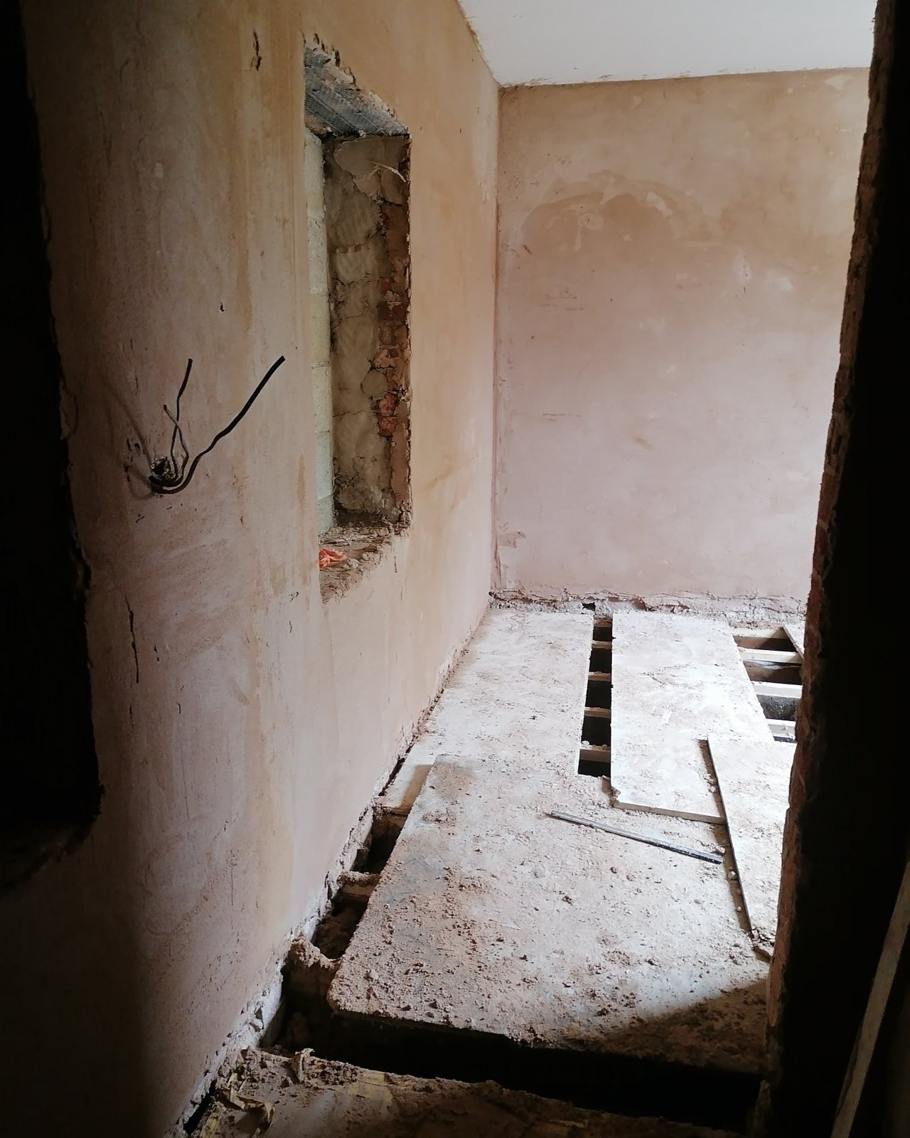 Montana Property Maintenance Lime Plastering & Heritage Repairs work